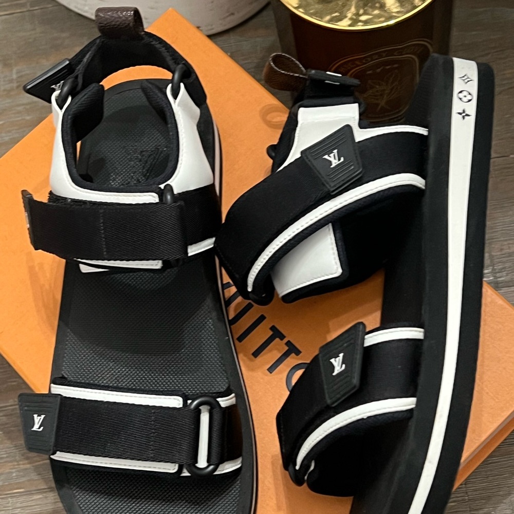 Louis Vuitton Sandals